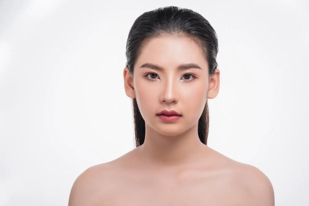 打造V型臉「口內取脂」擺脫嬰兒肥