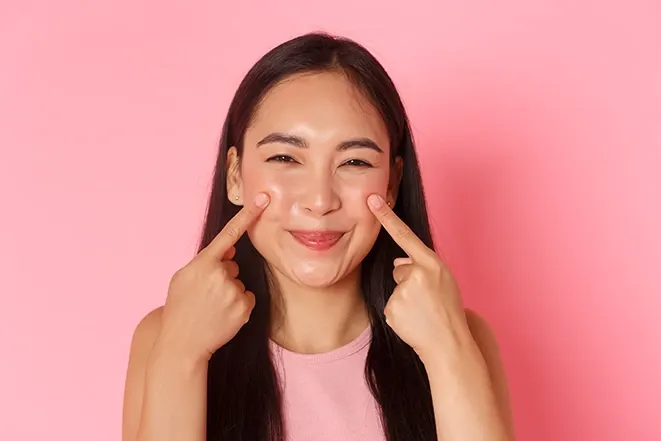 維持年輕容顏，蘋果肌好重要？凹陷、下垂怎麼解？