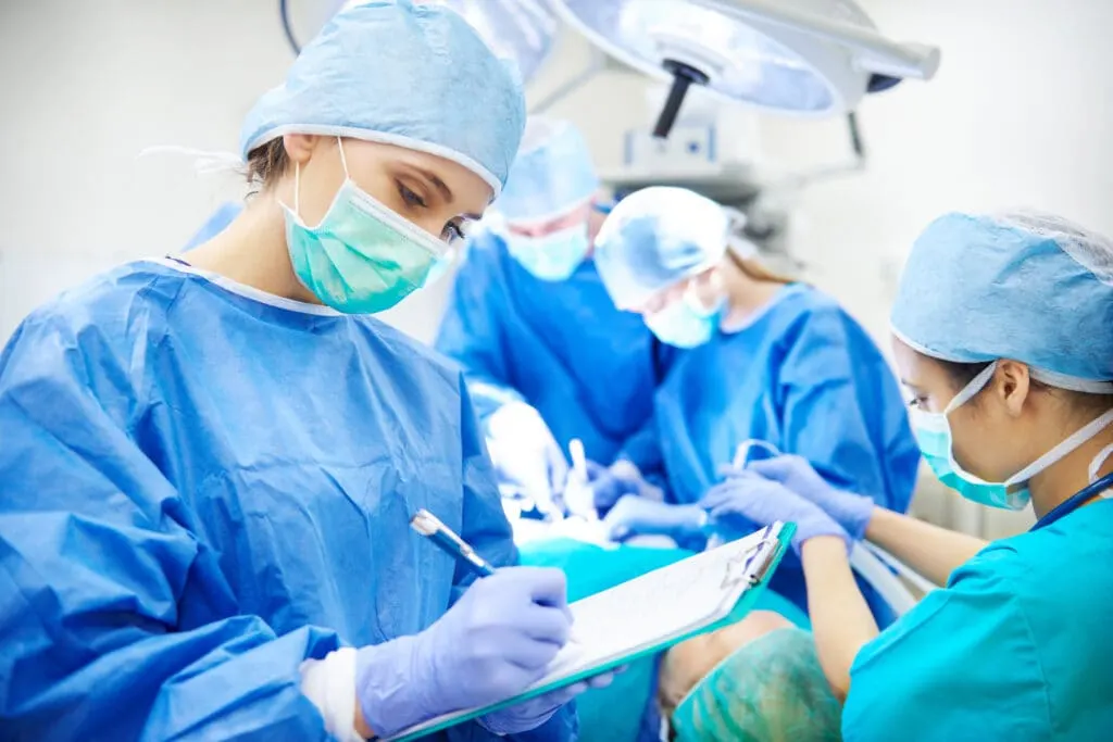How to lower the risks of liposuction?