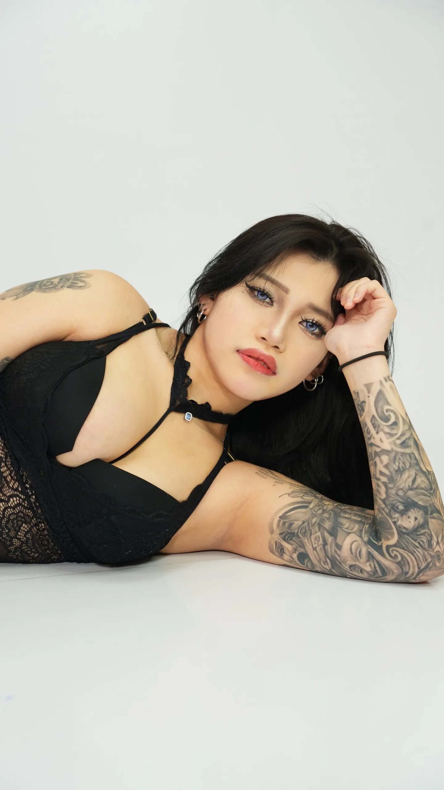 游愷琦術後恢復穩定，身材比例更接近理想